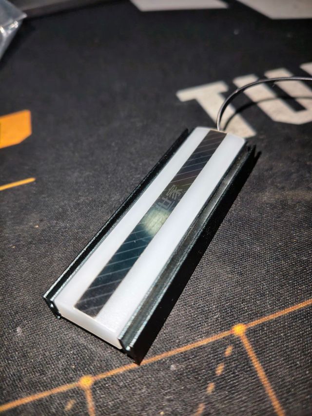 Disipador TEUCER M.2 NVME ARGB 5V 3 pines