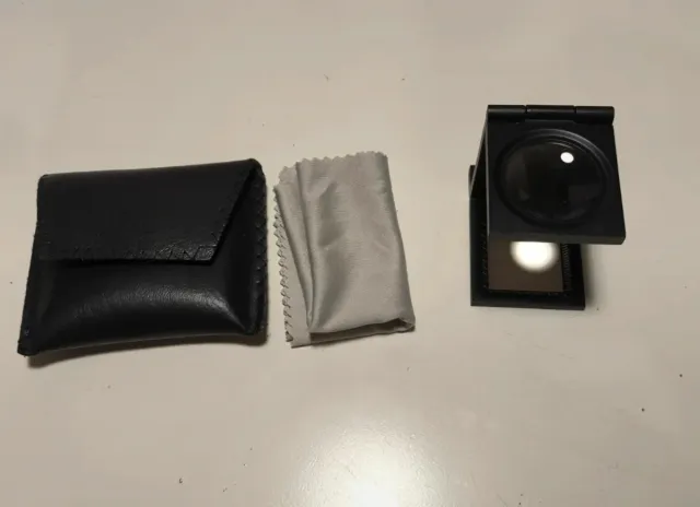Lupa 10x con funda y paño