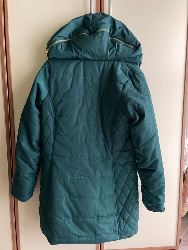 Giacca verde trapuntata con cappuccio