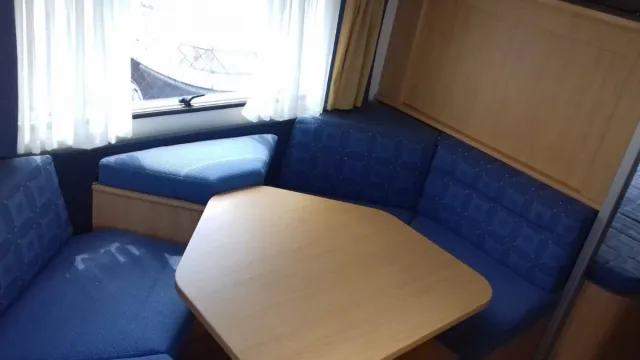 Caravana Knaus Sudwind 500 FSK 3 ambientes