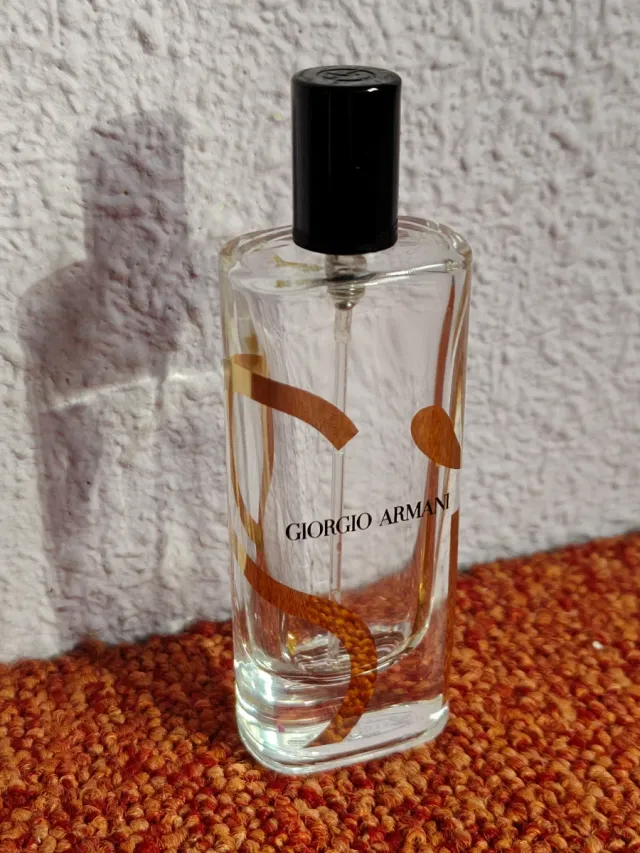 Frasco Giorgio Armani Si Intense vacío