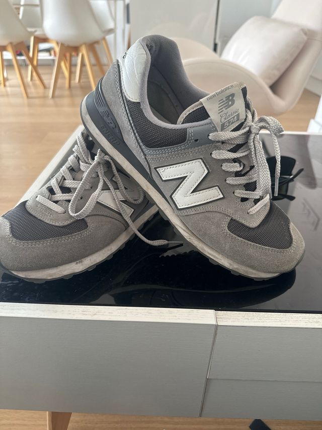 New Balance 574 Gris/Blanco Talla 42