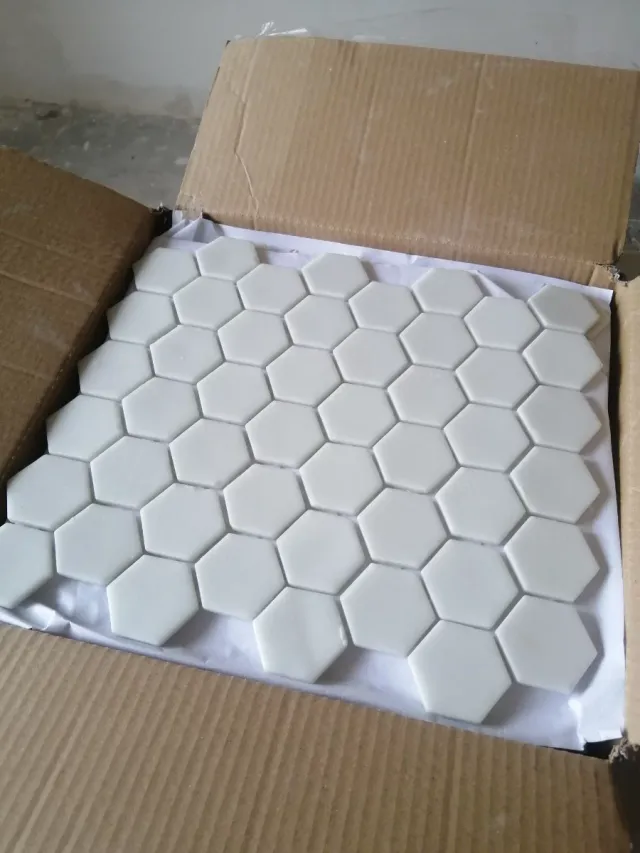 Mosaico hexagonal blanco para baño/cocina 4 mq