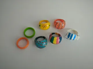 Lote de anillos de colores