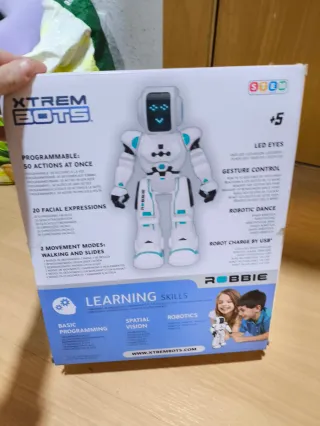 Robot XTREM BOTS Robbie Hi-Tech