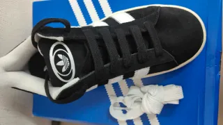 Adidas Campus 00s JQ4111 Talla 40 2/3. A estrenar