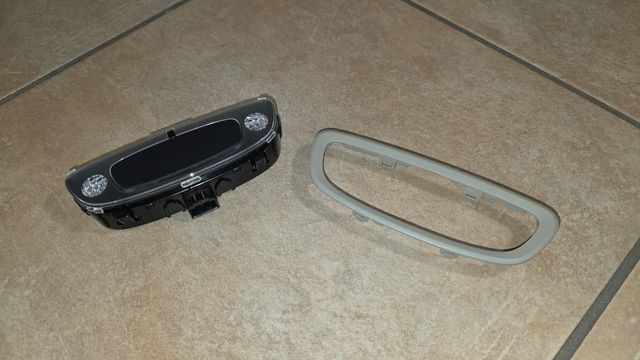 Plafoniera LED interna Volvo V40 II posteriore