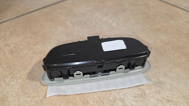 Plafoniera LED interna Volvo V40 II posteriore