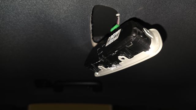 Plafoniera LED interna Volvo V40 II posteriore