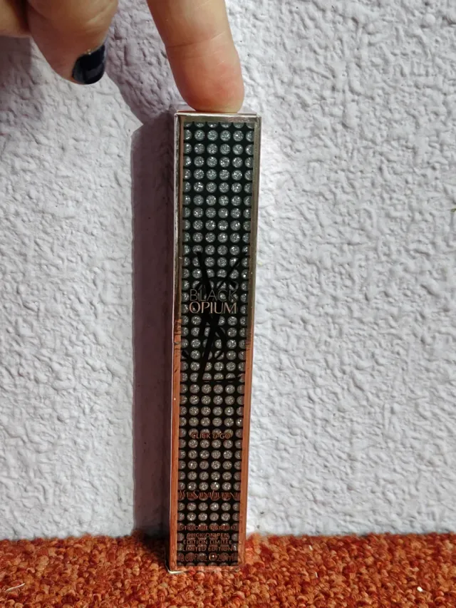 Lápiz YSL Black Opium Click & Go Ed. Limitada