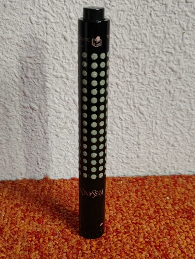 Lápiz YSL Black Opium Click & Go Ed. Limitada