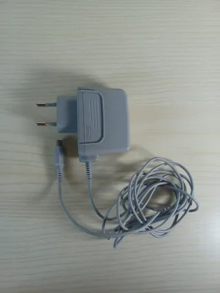 Alimentatore Nintendo 3DS, 2ds, dsi. Originale
