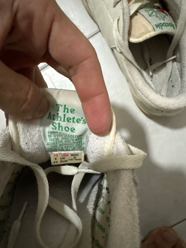 Reebok Club C 85 beige y verde