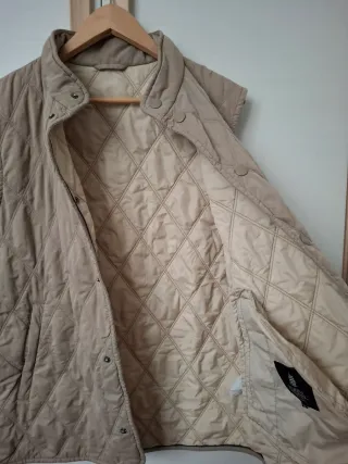 Gilet smanicato trapuntato beige uomo