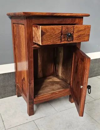 Coppia Comodini Legno Massello Intarsiati