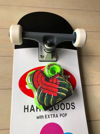 Monopatin Skate 8.5 + Ruedas Powell Peralta