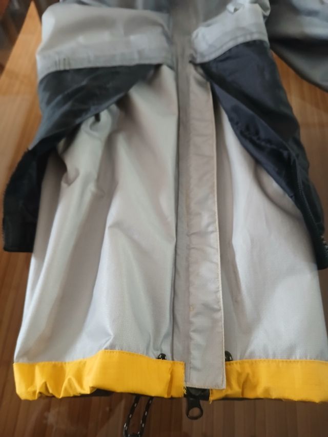 Pantalón The North Face Amarillo/Gris