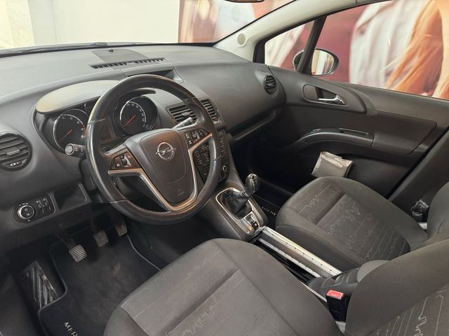 Opel Meriva 2011