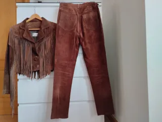 Traje Ante chaqueta y pantalón flecos