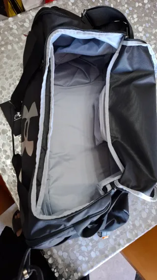 Bolsa Deporte Under Armour 58L Negra