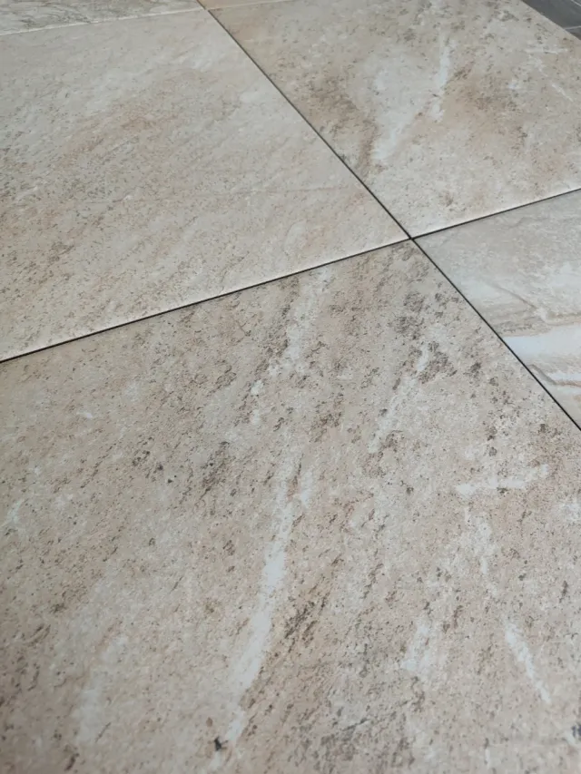 Pavimento exterior 33x33