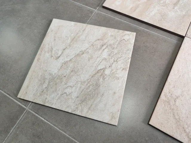 Pavimento exterior 33x33