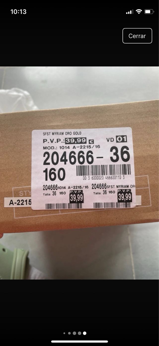 Sandalia de tacón Dorados