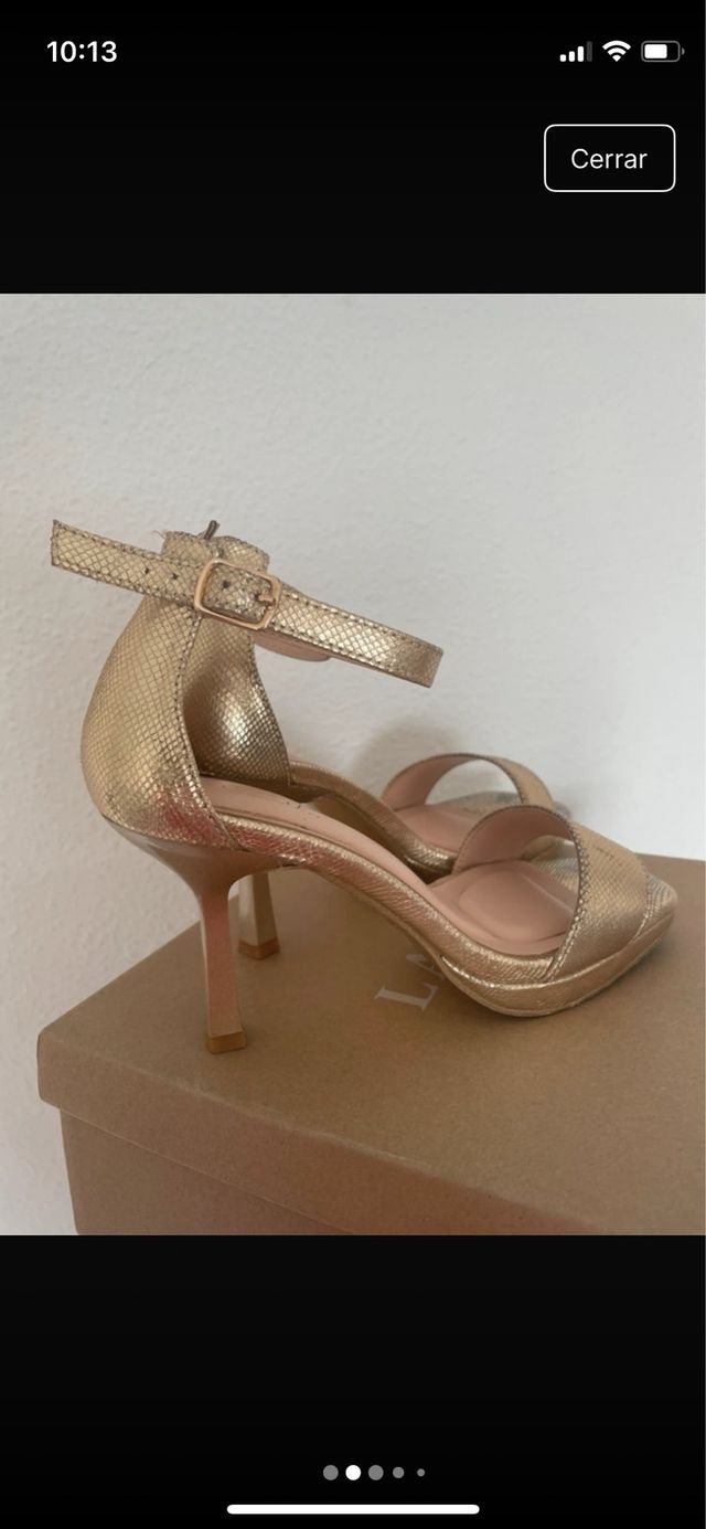 Sandalia de tacón Dorados