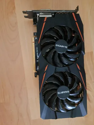 Tarjeta Gráfica Gigabyte RX 580 8GB
