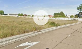Terreno en venta en Villares de la Reina