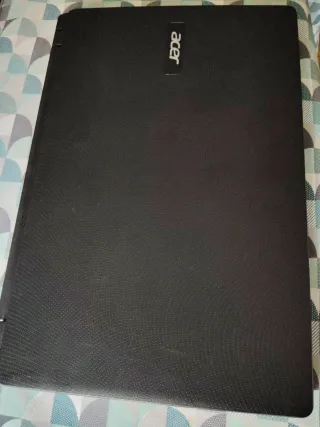 PORTÁTIL ACER NEGRO