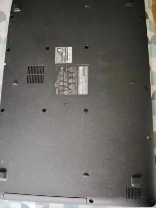 PORTÁTIL ACER NEGRO