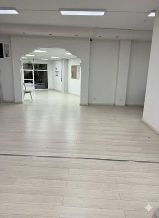 Local comercial en venta en Elda