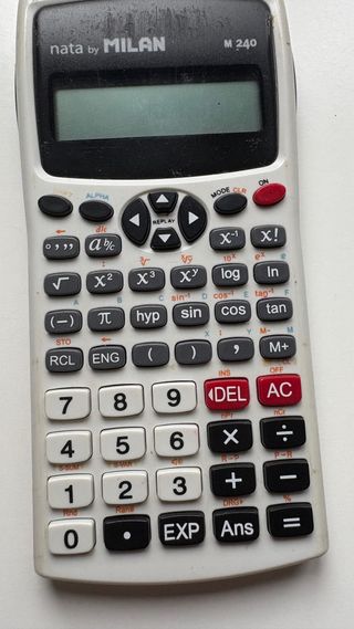 Calculadora Científica Milan M 240