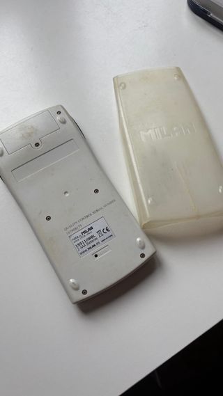 Calculadora Científica Milan M 240