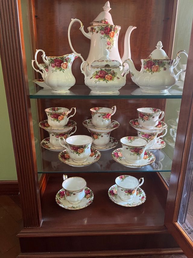 Royal Albert Old Country Roses Set Completo