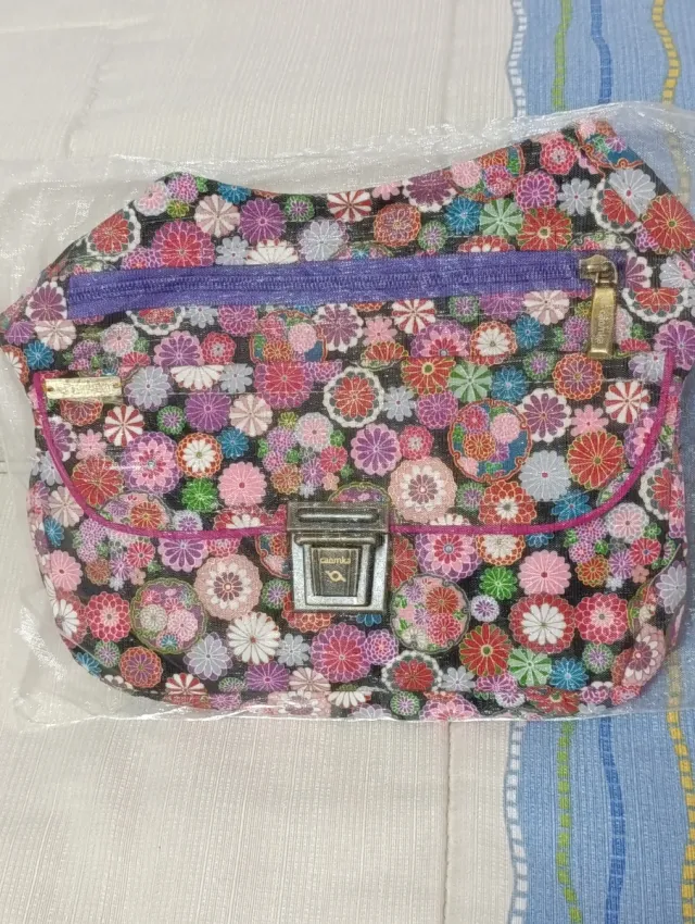 Riñonera Caomka Estampado Floral