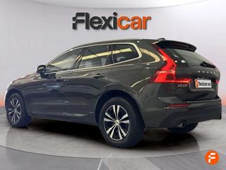 Volvo XC60 2.0 B4 D Momentum Auto