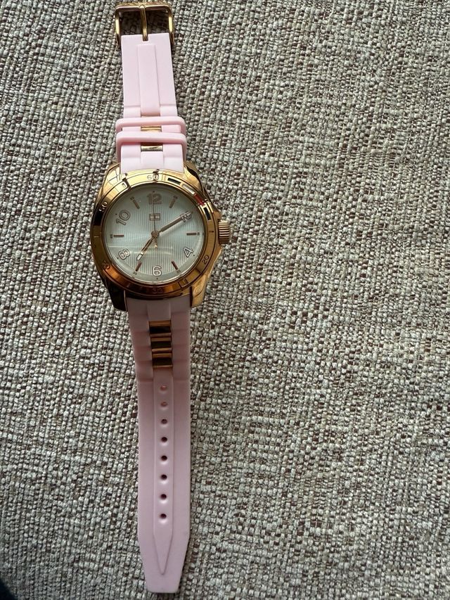Reloj Tommy Hilfiger Oro Rosa y Rosa