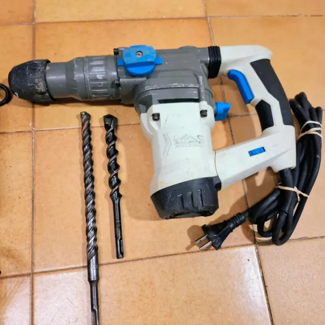 Herramientas de bricolaje y mas