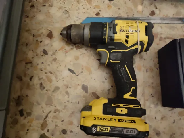 Herramientas de bricolaje y mas