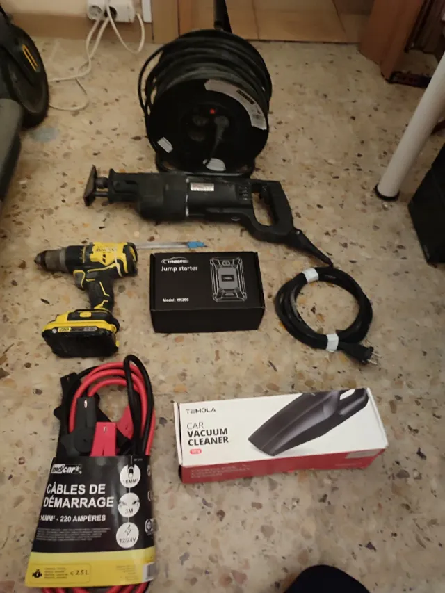 Herramientas de bricolaje y mas