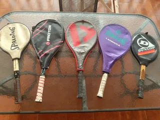 Lote 5 raquetas antiguas Spalding, Proton, Dunlop,