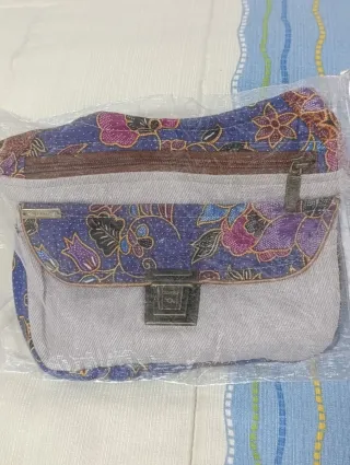 Riñonera Caomka Estampada Floral