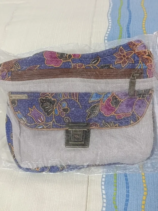 Riñonera Caomka Estampada Floral