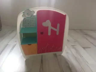 Armario Nenuco y Barbie con Ropita