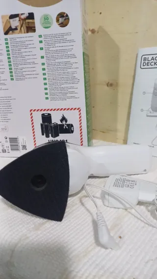 Lijadora Black+Decker Reviva 12V