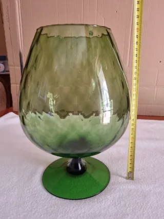 Vaso vintage calice verde anni '60