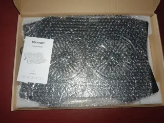 Base Refrigeradora Portátil TECKNET RGB