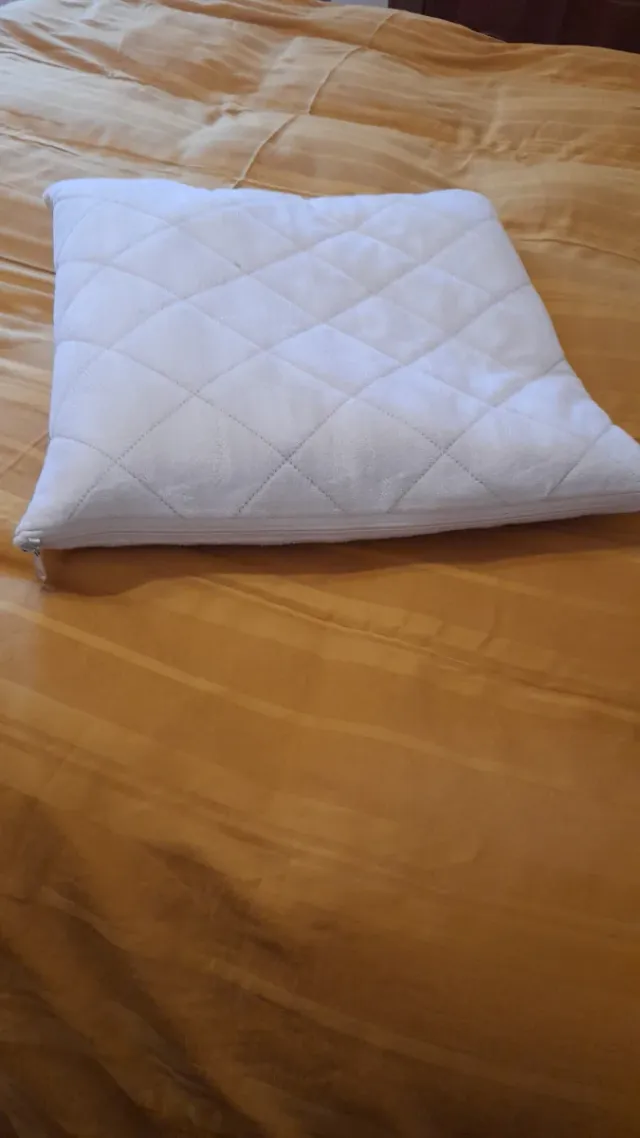 2 cuscini trasformabili in 2 plaid